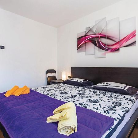 Gorgeous Apartment In Rijeka With Wifi ภายนอก รูปภาพ