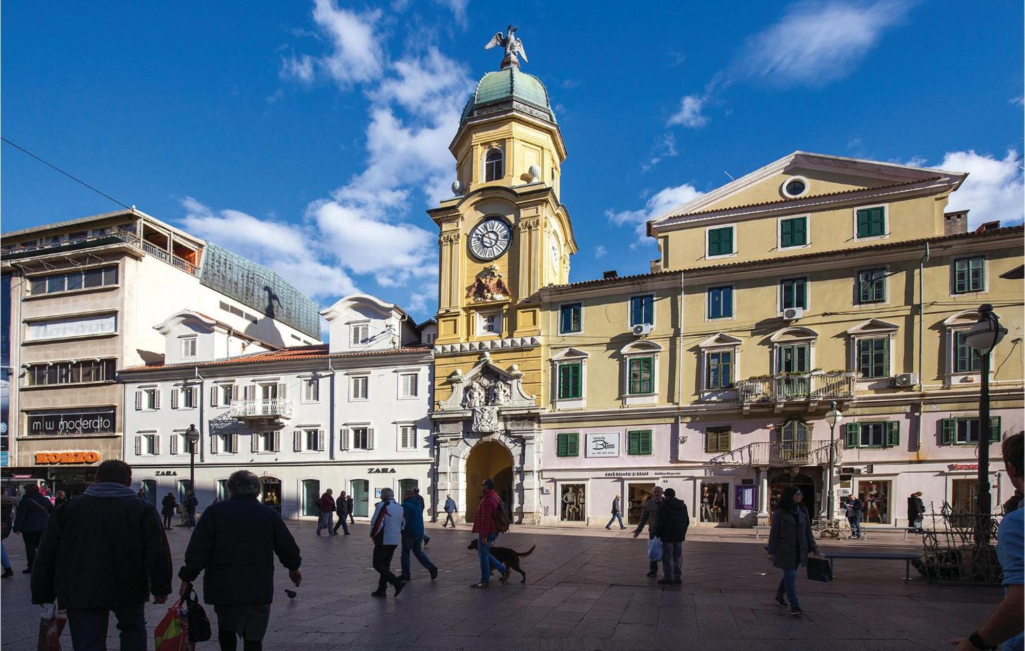 Gorgeous Apartment In Rijeka With Wifi ภายนอก รูปภาพ